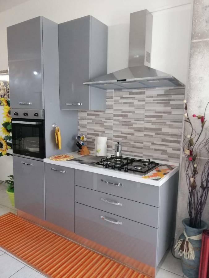 Ortensia Apartment San Vito  Luaran gambar